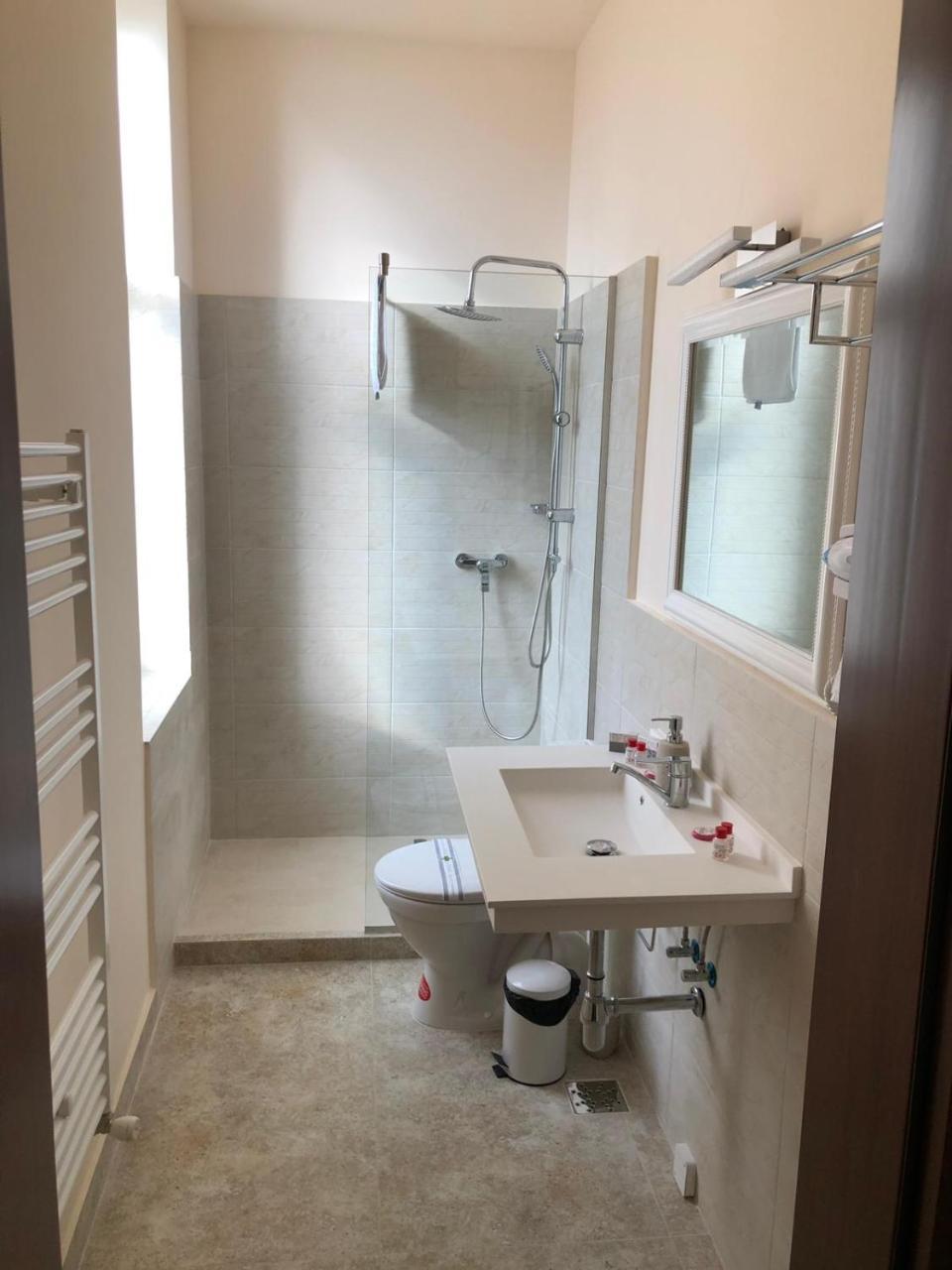 Ana Boutique Bed and Breakfast Άλμπα Ιούλια Εξωτερικό φωτογραφία