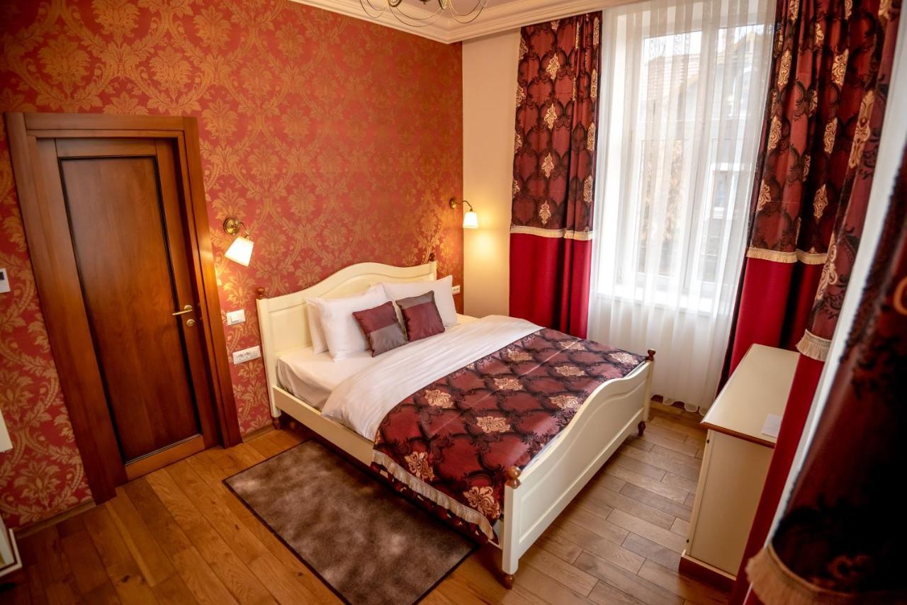 Ana Boutique Bed and Breakfast Άλμπα Ιούλια Εξωτερικό φωτογραφία