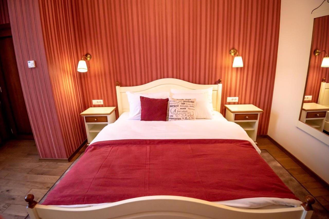 Ana Boutique Bed and Breakfast Άλμπα Ιούλια Εξωτερικό φωτογραφία