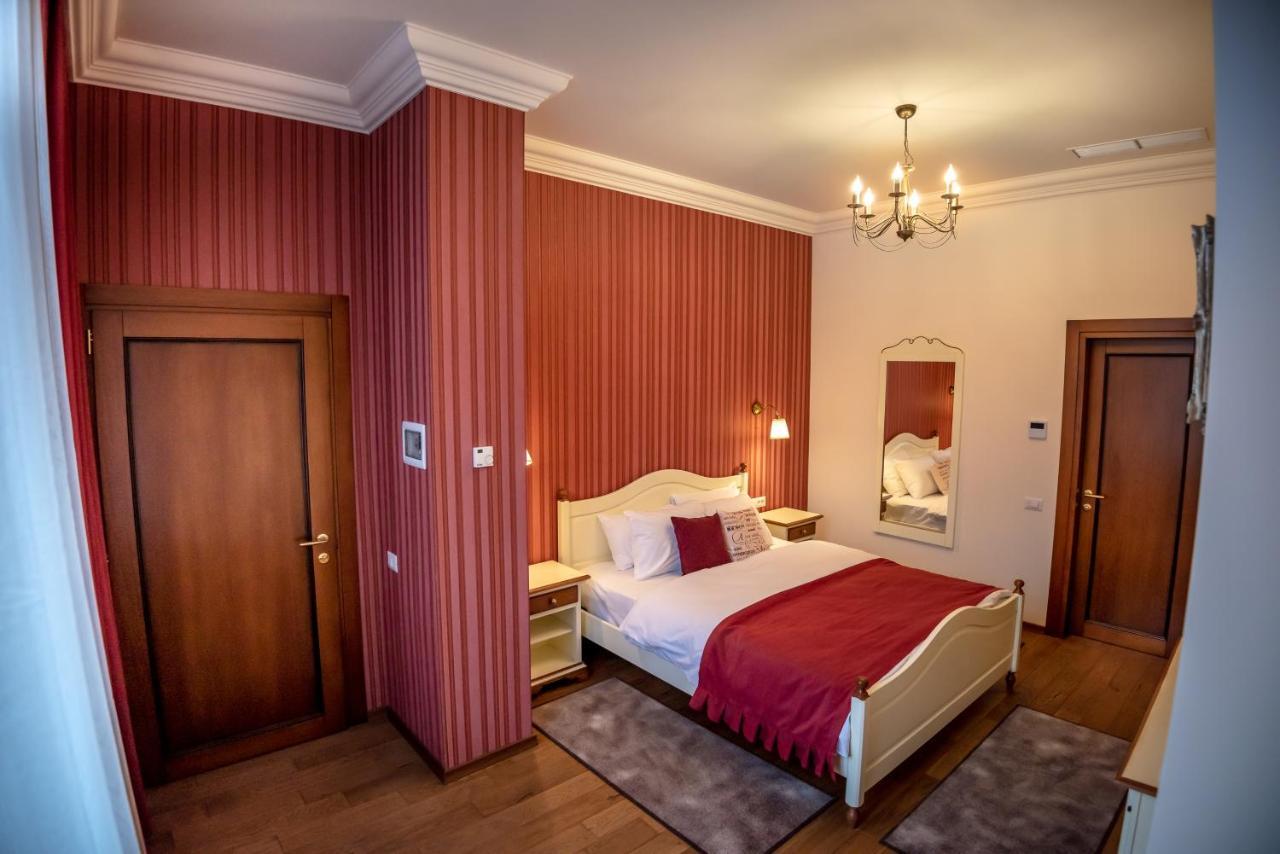 Ana Boutique Bed and Breakfast Άλμπα Ιούλια Εξωτερικό φωτογραφία