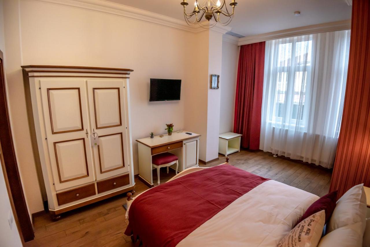 Ana Boutique Bed and Breakfast Άλμπα Ιούλια Εξωτερικό φωτογραφία